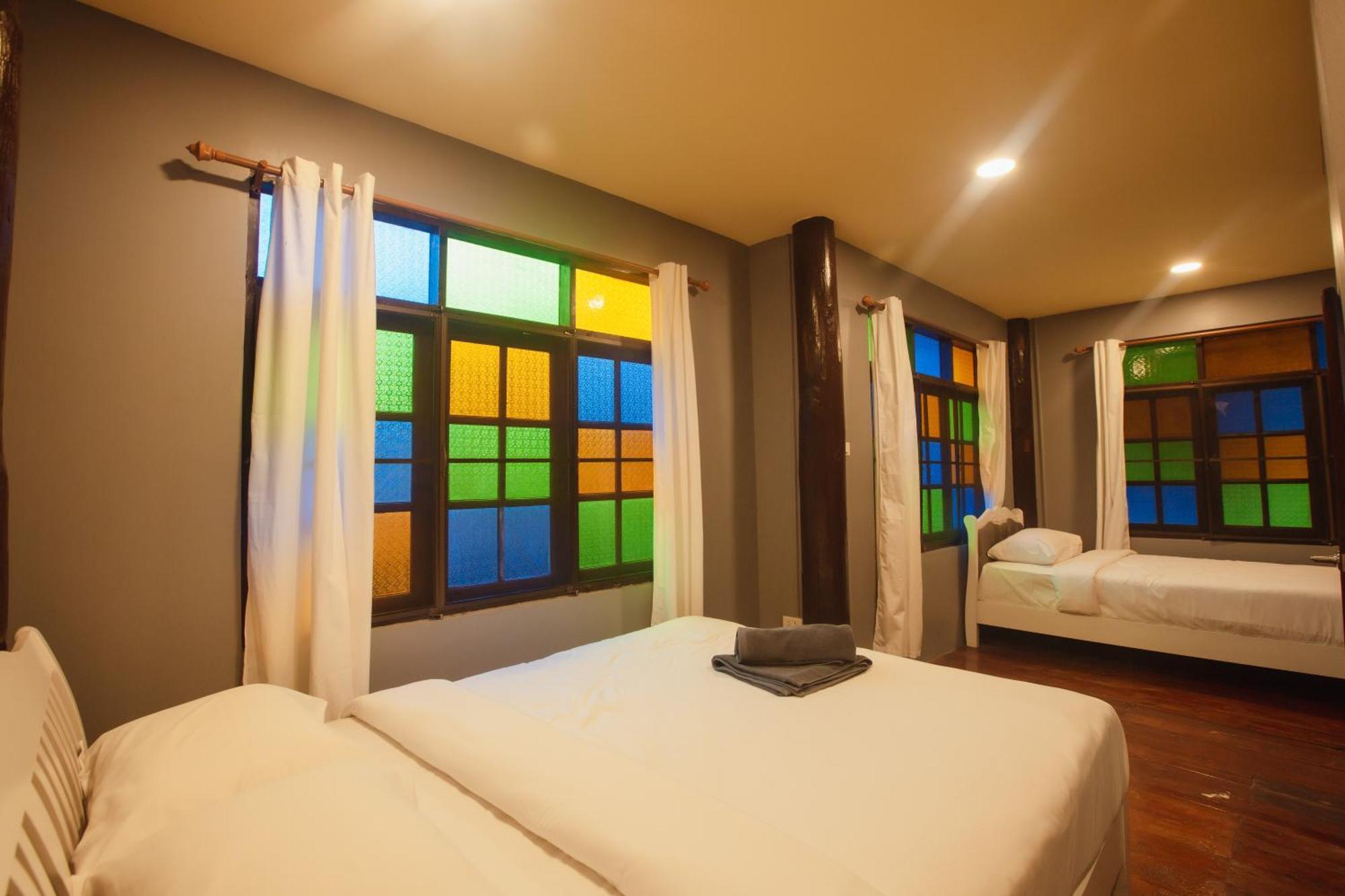 Agga Cnx Hostel Csiangmaj Kültér fotó