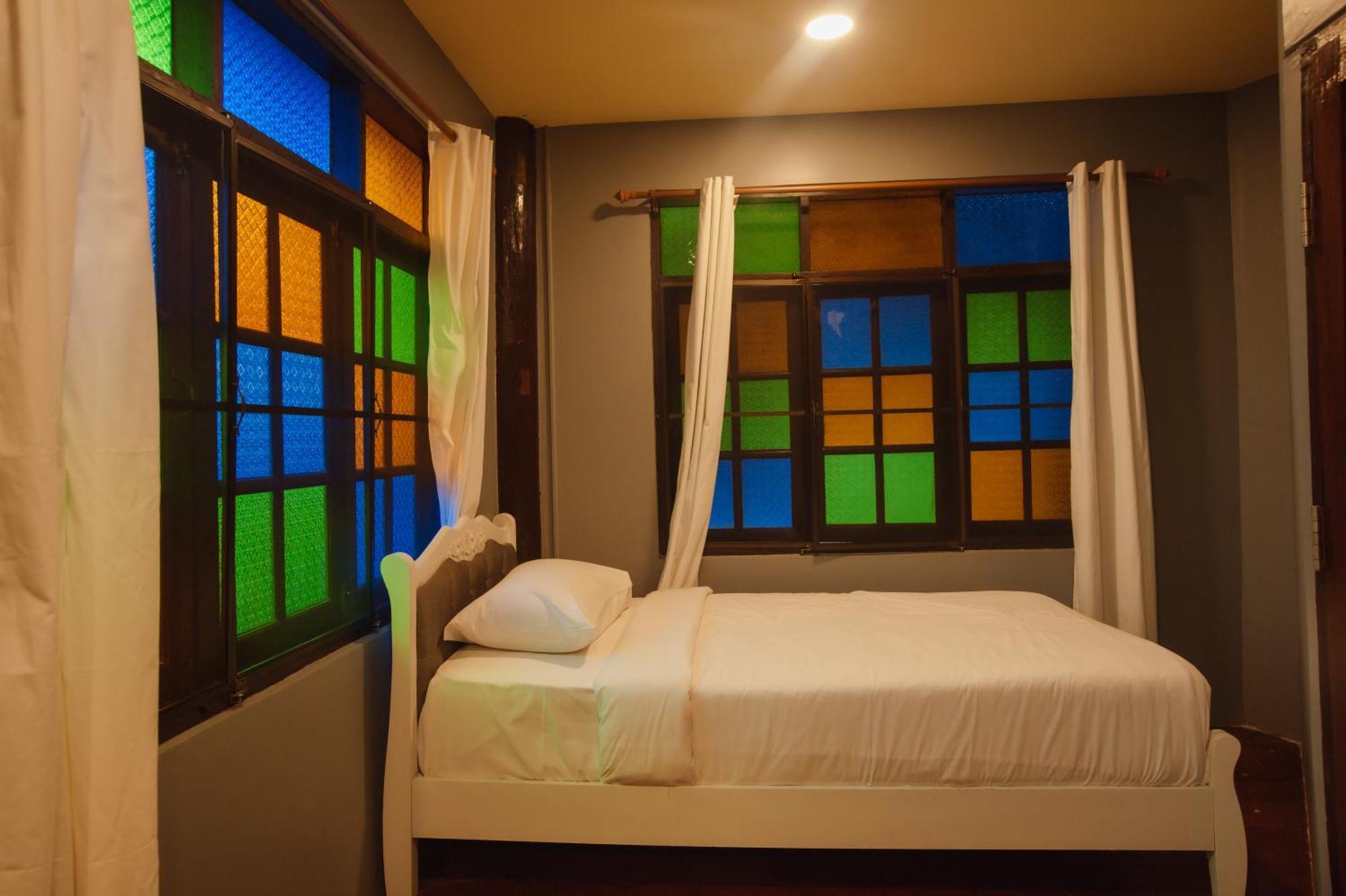 Agga Cnx Hostel Csiangmaj Kültér fotó