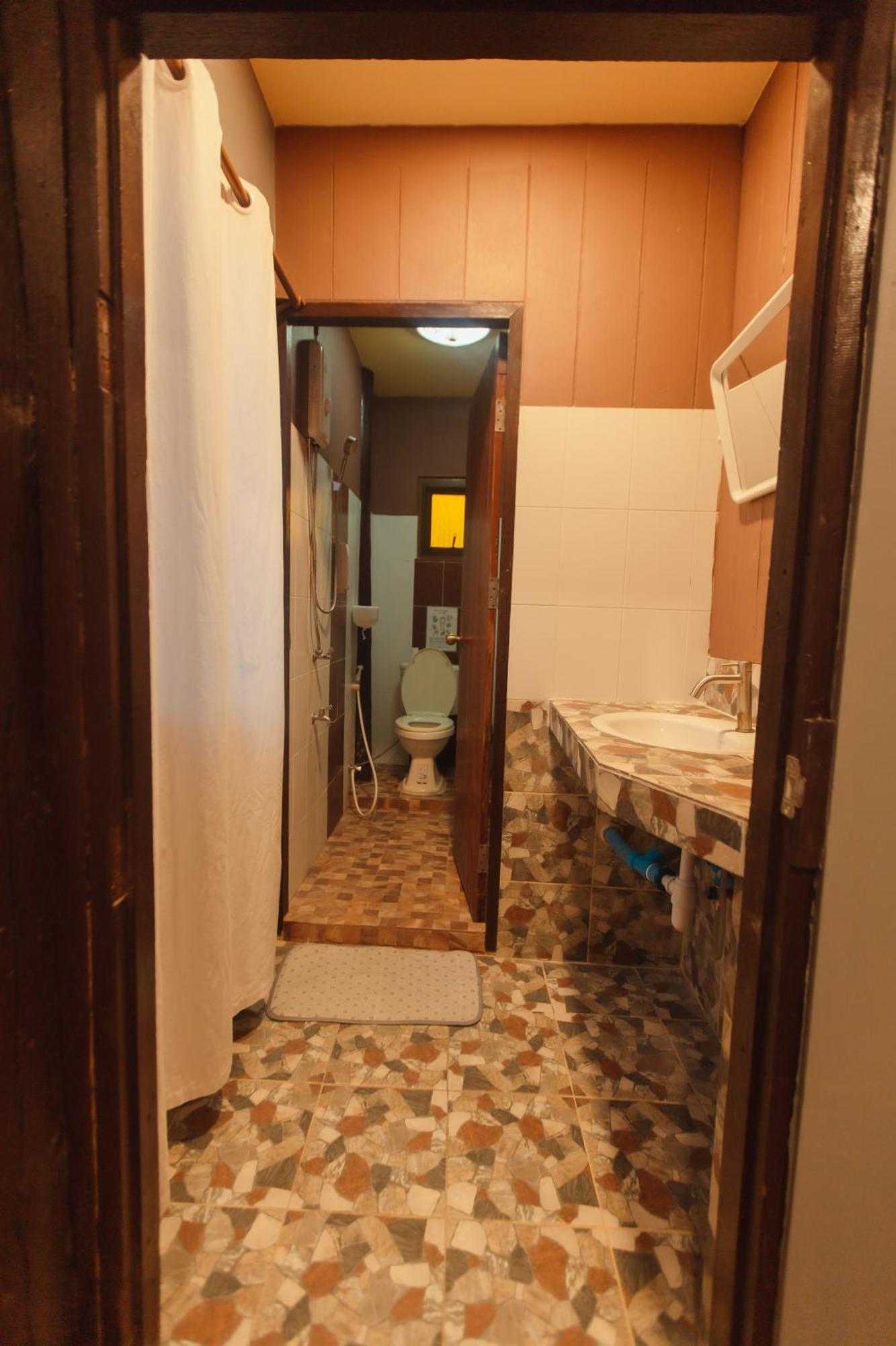 Agga Cnx Hostel Csiangmaj Kültér fotó