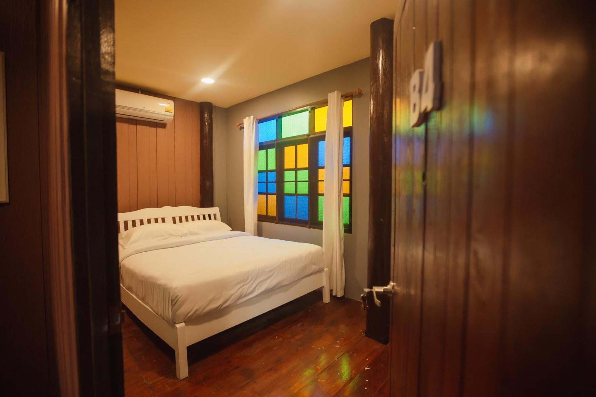 Agga Cnx Hostel Csiangmaj Kültér fotó