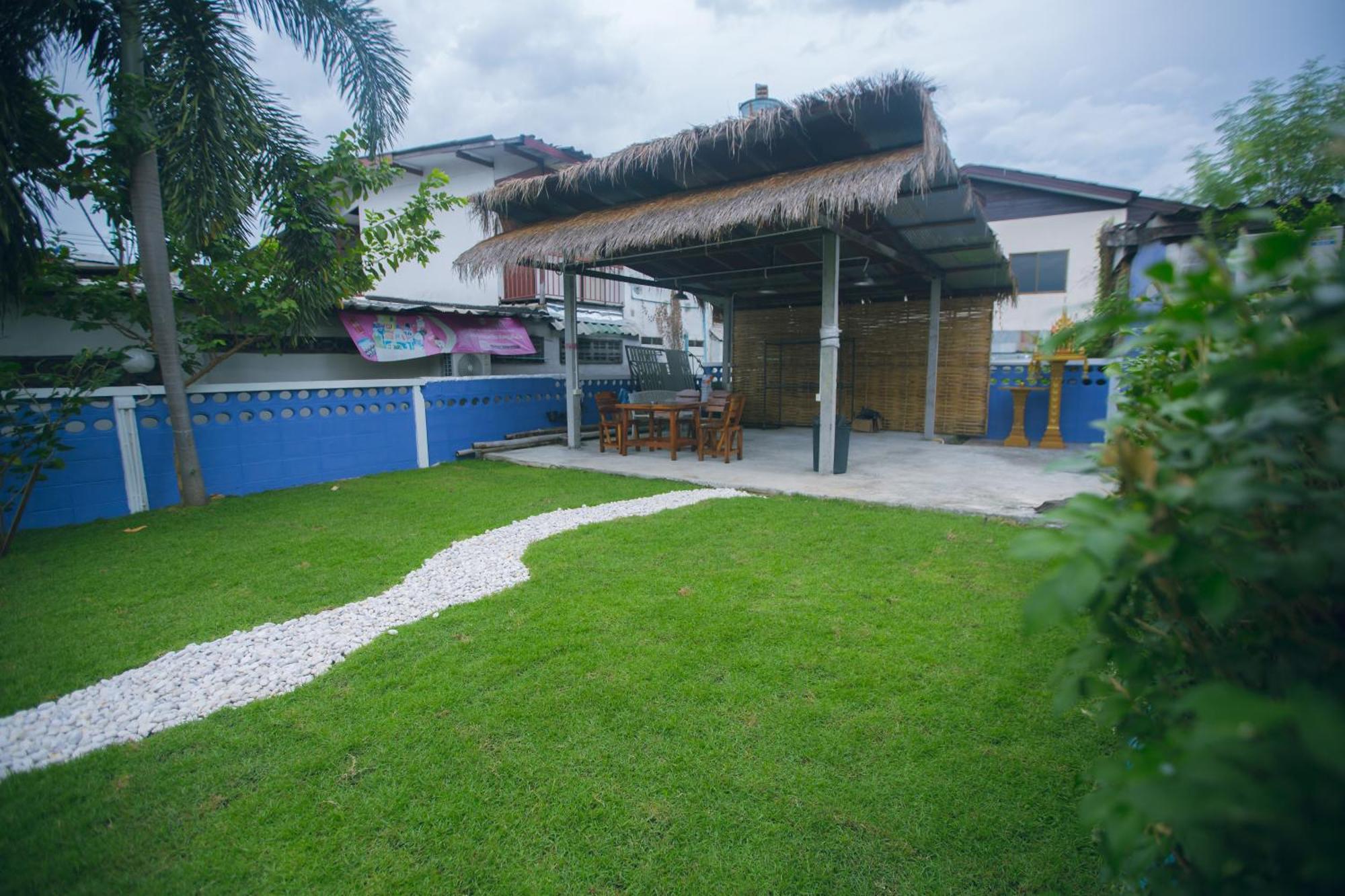 Agga Cnx Hostel Csiangmaj Kültér fotó